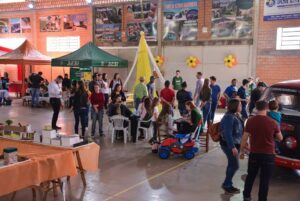 Voluntários das unidades de Xaxim organizam Ação Cooperada na Linha Tigre