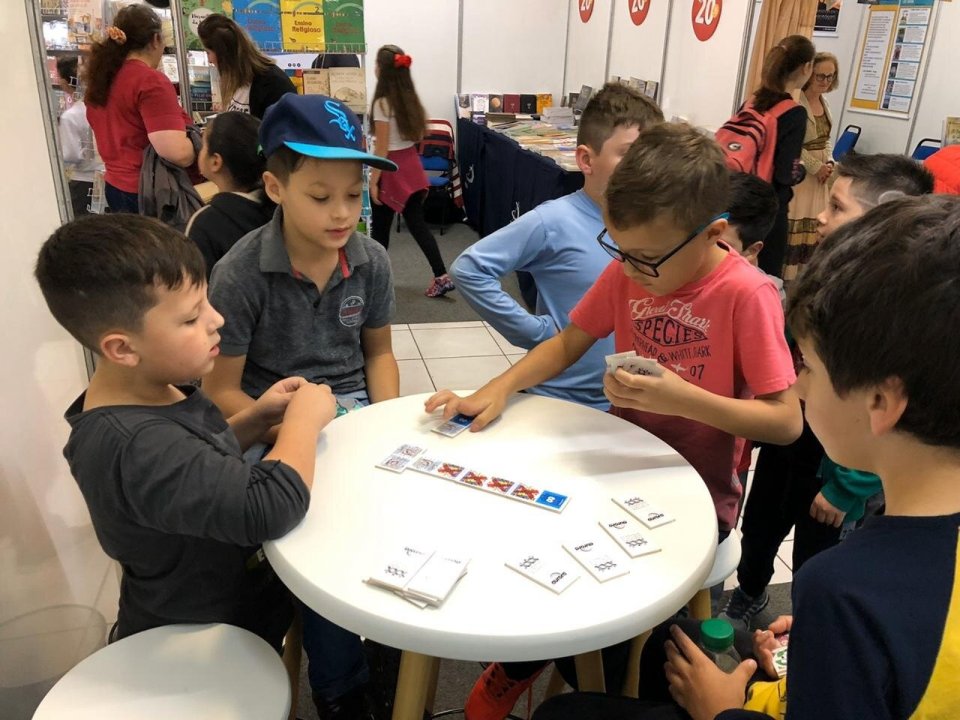 FALB participa da 3ª Feira do Livro de Chapecó