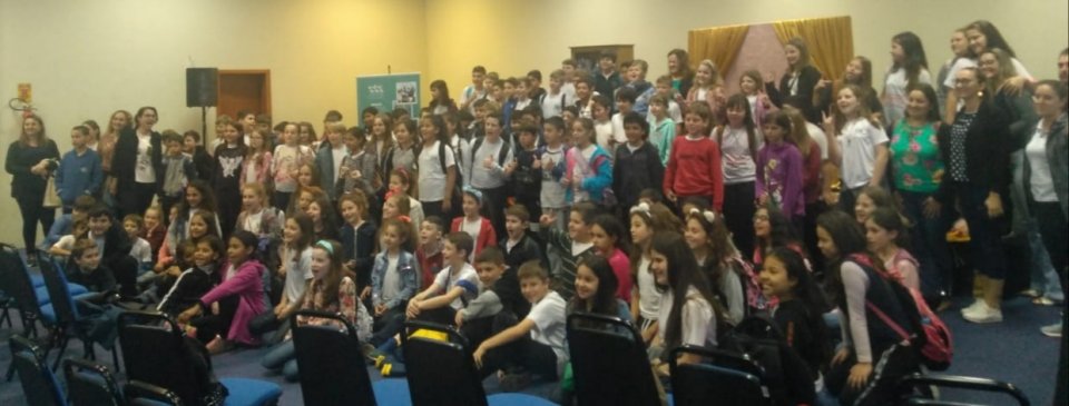 FALB participa da 3ª Feira do Livro de Chapecó