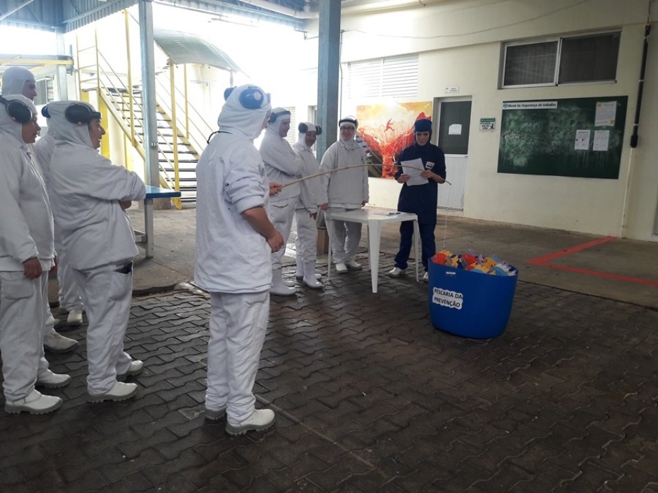 FAG realiza Feira da Prevenção para empregados