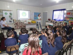 Programa Eco Cooperação leva educação ambiental para escolas da região metropolitana de Porto Alegre