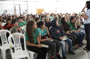 FALB e Cooperalfa realizam atividades em Bela Vista do Toldo