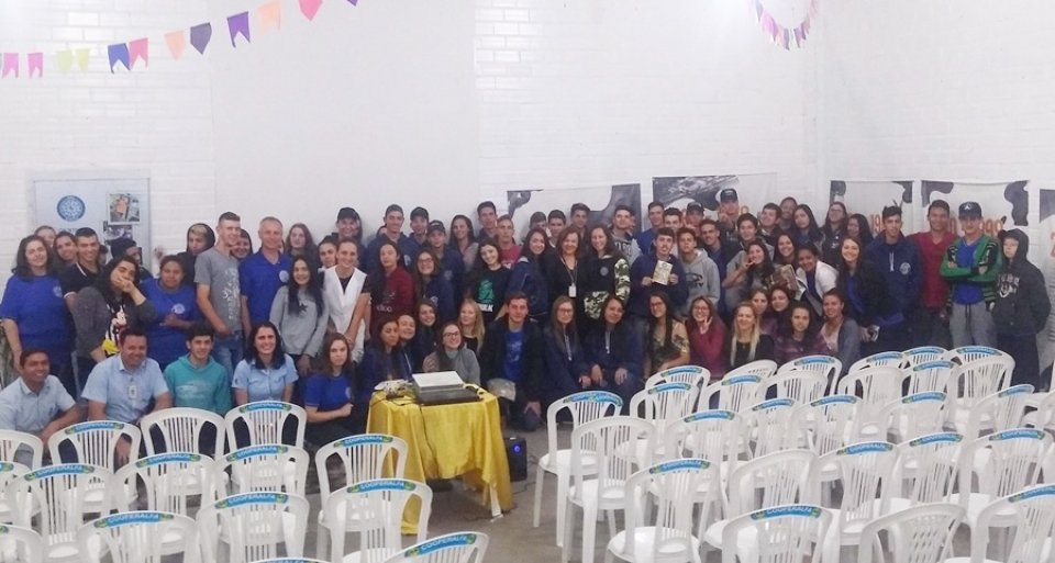 FALB e Cooperalfa realizam atividades em Bela Vista do Toldo