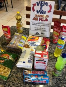 Unidade FASGO arrecada 250 quilos de alimentos com Vem e vai Solidário da FALB