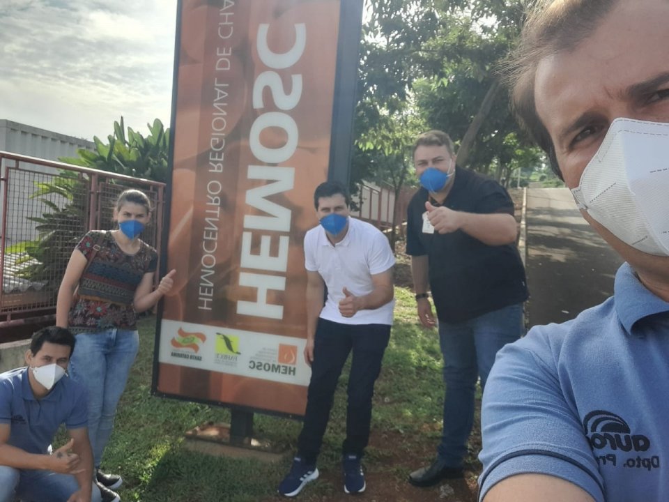 Voluntários de Quilombo e Maravilha realizam doação de sangue em Chapecó