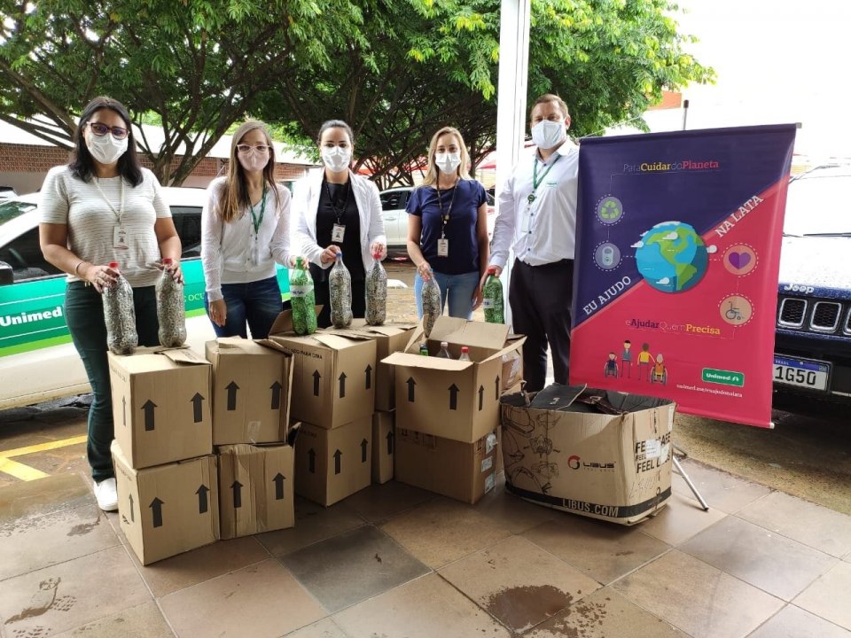 FALB realiza primeira entrega de lacres de metal do ano para a Campanha Eu Ajudo na Lata