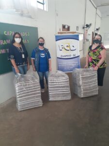 FALB destina cobertores para entidades sociais de Santa Catarina e Rio Grande do Sul