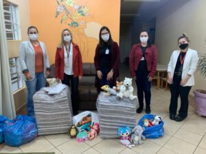 FALB destina cobertores para entidades sociais de Santa Catarina e Rio Grande do Sul