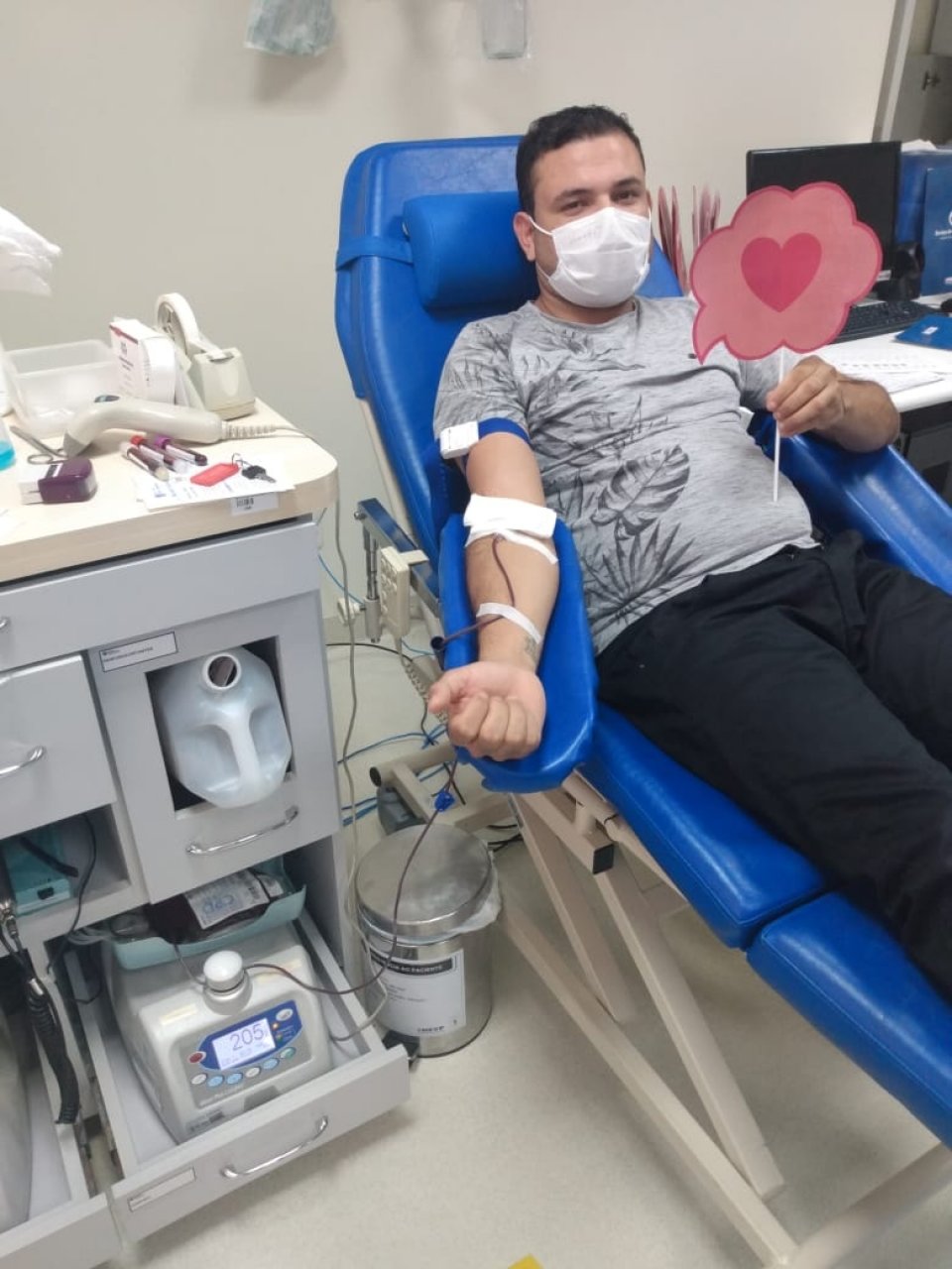 Voluntários intensificam doações de sangue em Hemocentros de Santa Catarina e Rio Grande do Sul