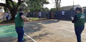Voluntários de Mandaguari (PR) participam de revitalização de escolas municipais