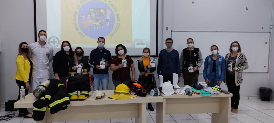 FALB trabalha sobre segurança e saúde em escolas