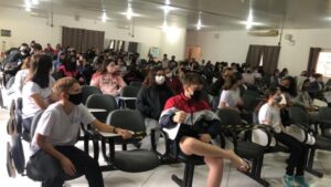 FALB trabalha sobre segurança e saúde em escolas