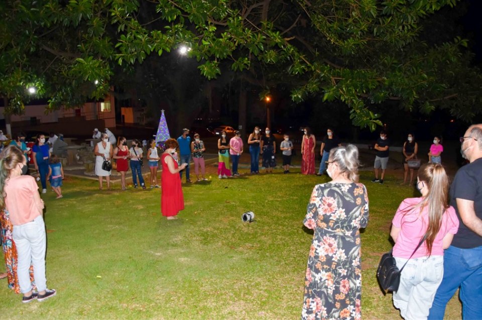 Programa Vozes do Corpo encerra atividades do ano com apresentações de dança e palestra