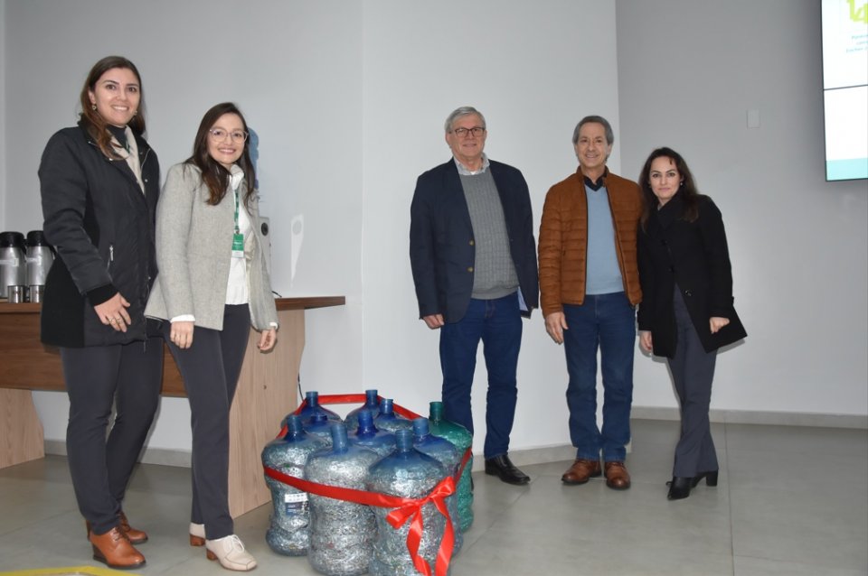 FALB socializa resultados da parceria com a Unimed na Campanha Eu Ajudo na Lata