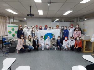 Fundação ALB incentiva a sustentabilidade com palestras em unidades da mantenedora Aurora Coop