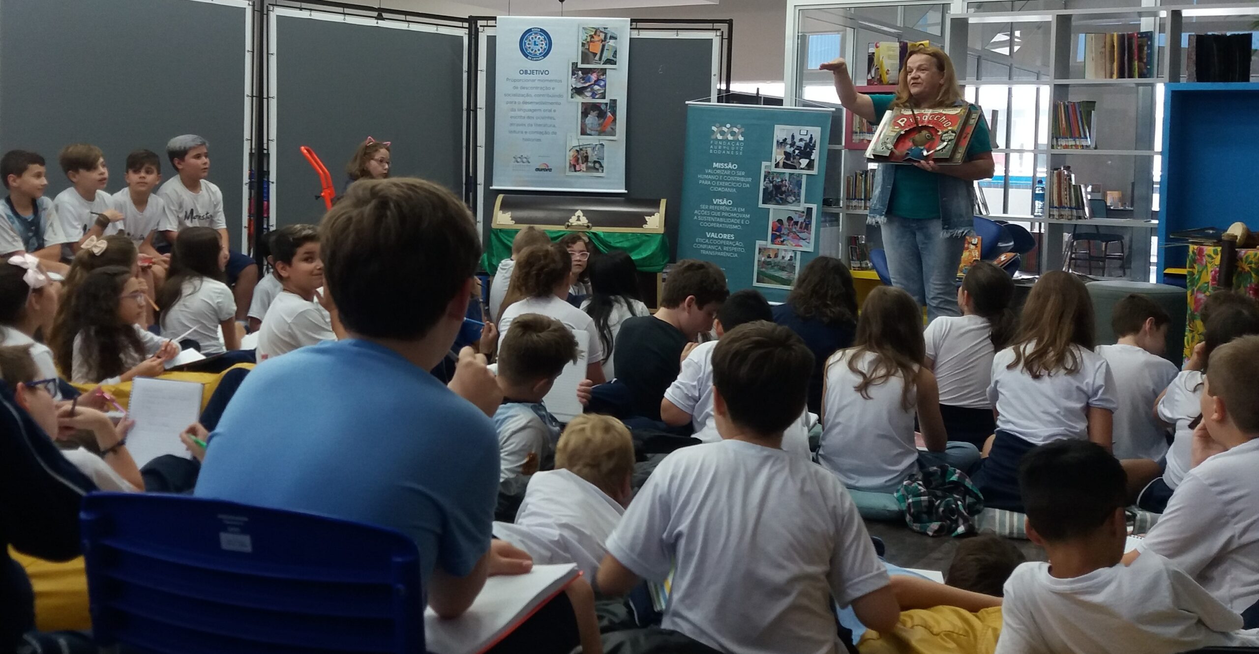 Roda de Leitura no Colégio Marista em Chapecó/SC