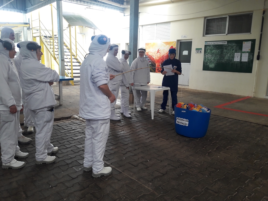 FAG realiza Feira da Prevenção para empregados