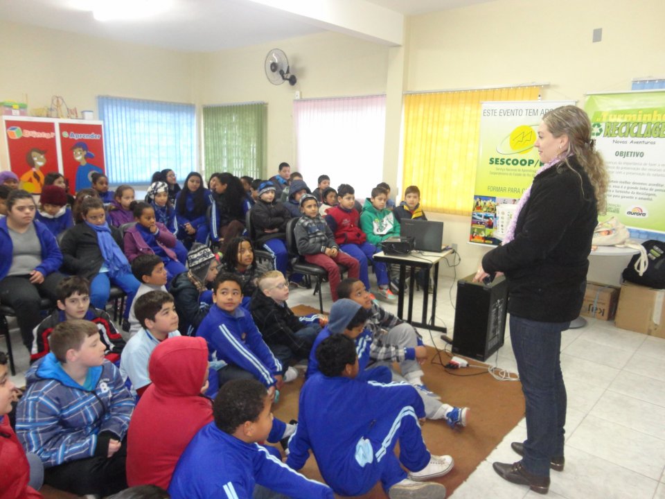 A Turminha da Reciclagem no RS finaliza as atividades de Junho