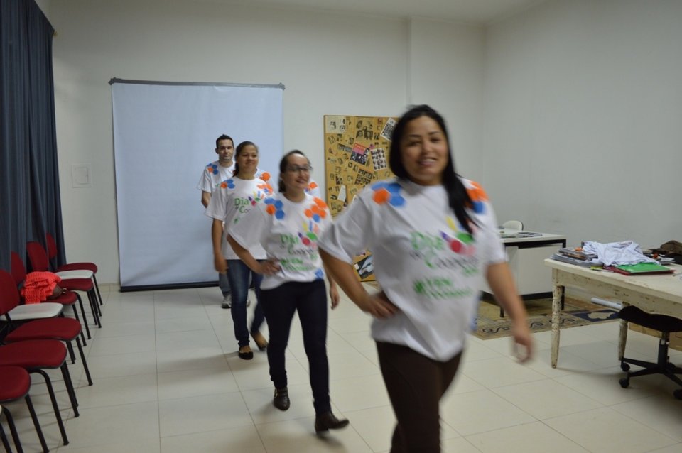 Preparados para o show-Desfile de pessoas com deficiência marca evento “Viva as Diferenças”