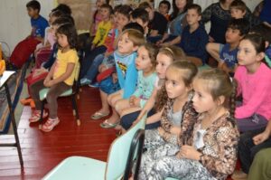 Sensibilização com A Turminha da Reciclagem no mês de Julho