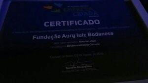 Fundação Aury Luiz Bodanese recebe prêmio da ADVB/SC