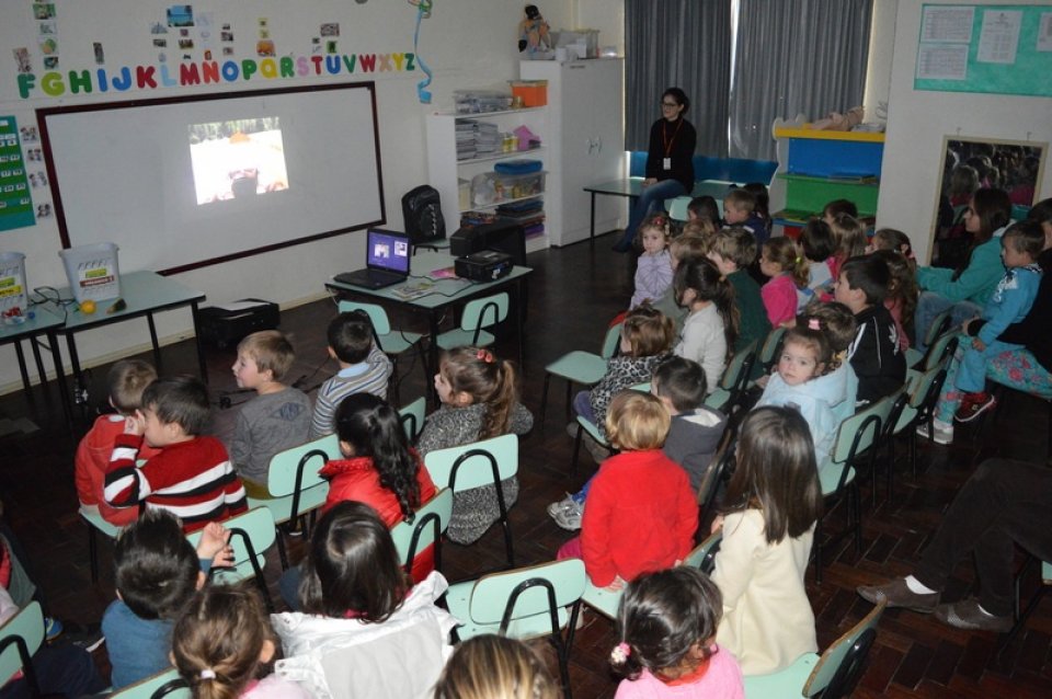 Ações de sensibilização ambiental em Chapecó