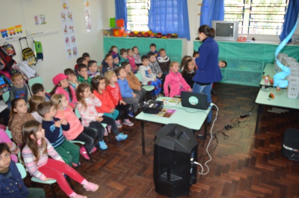 Ações de sensibilização ambiental em Chapecó